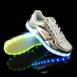 Sneaker com LED: O Tênis de Luzinha para Adultos